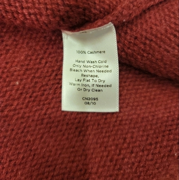 Talbots 100% Cashmere Crimson Long-Sleeve Sweater - Size Large Petite - Picture 6 of 7